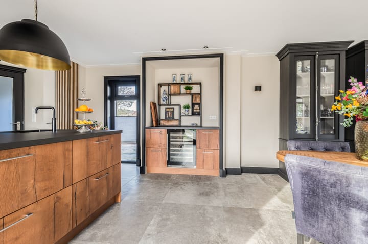 Photo 9 of Luttik Cie 37