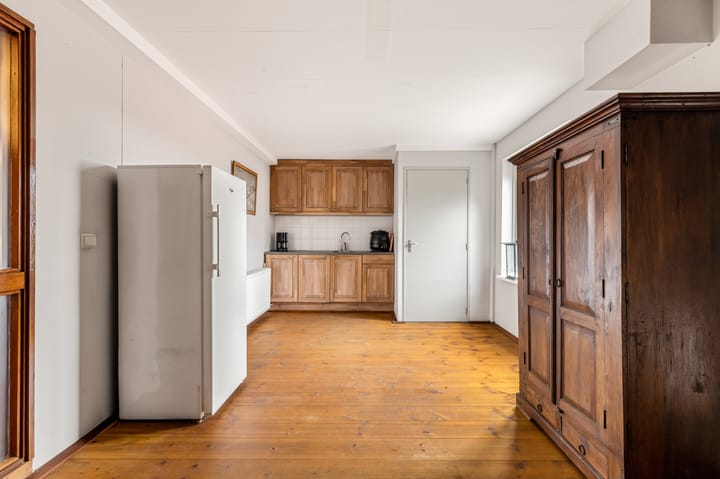 Photo 29 of Luttik Cie 37