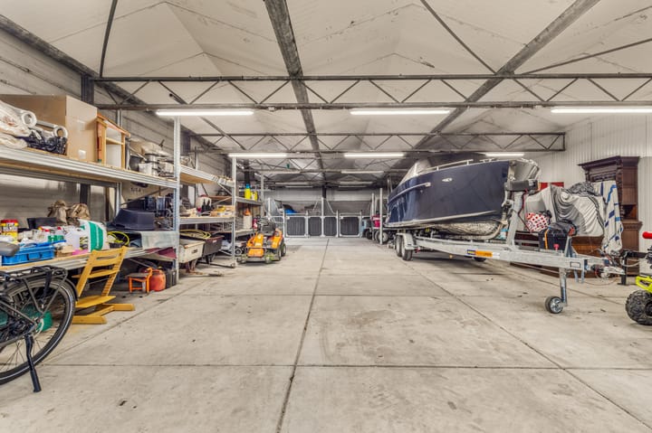 Photo 43 of Luttik Cie 37