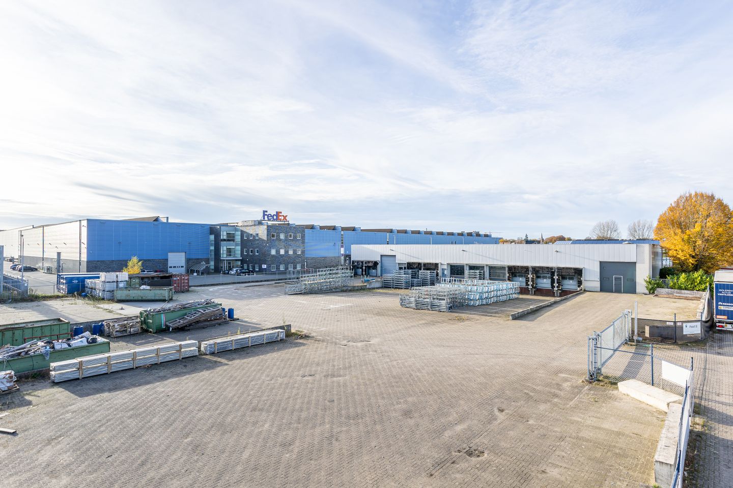 View photo 4 of De Run 4225