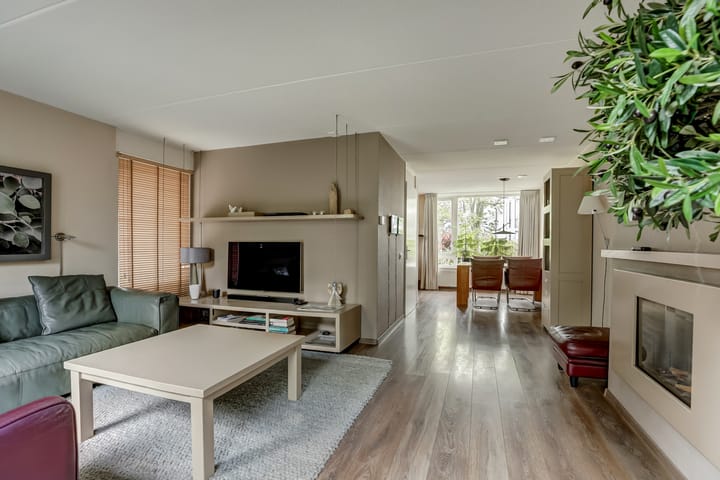 Photo 11 of It Hiem 21