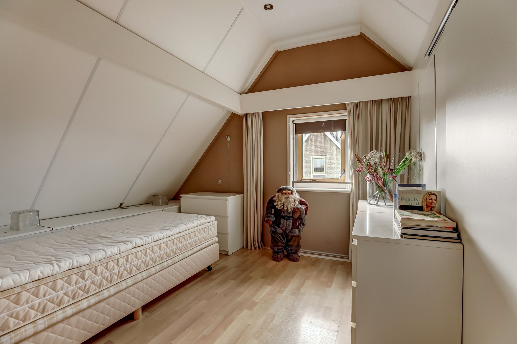 Photo 27 of It Hiem 21