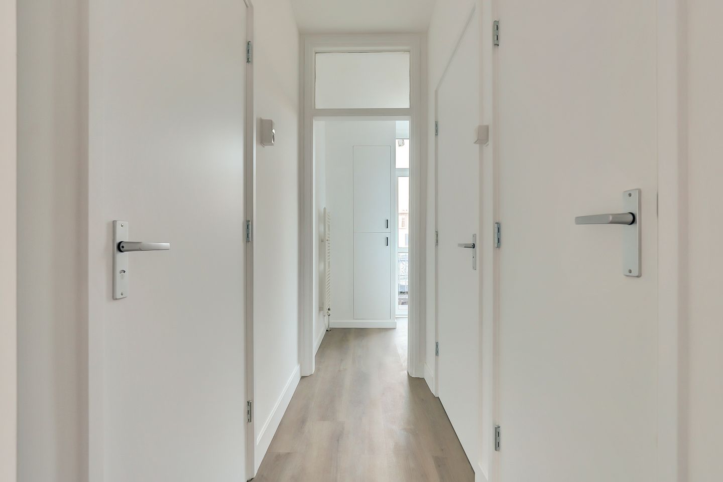 Photo 5 of Heelsumstraat 155