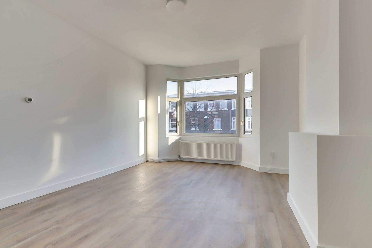 Photo 10 of Heelsumstraat 155