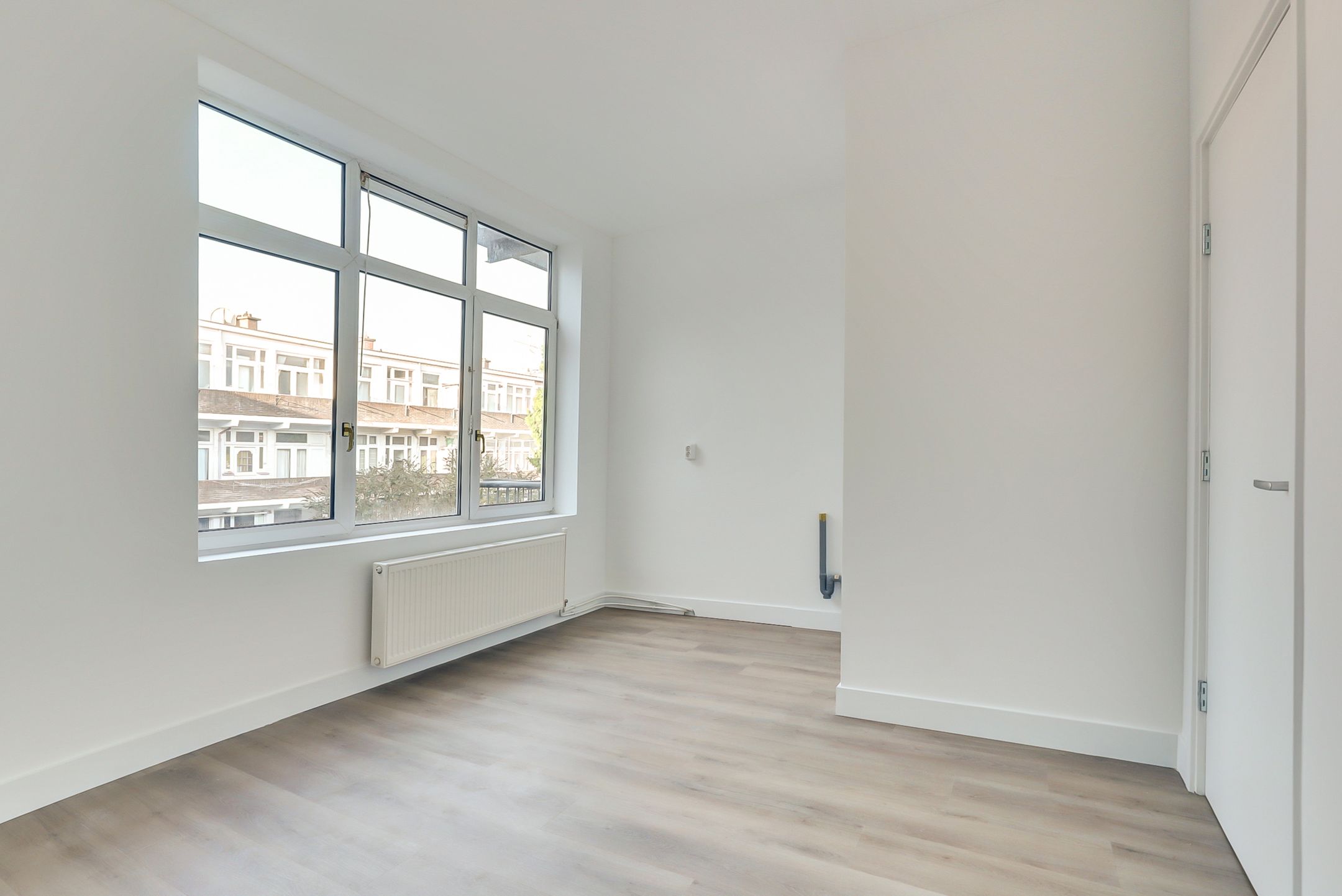 Photo 15 of Heelsumstraat 155