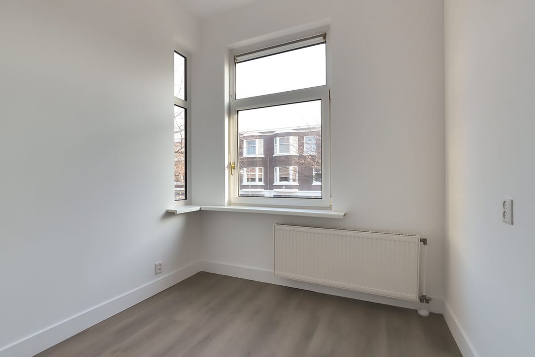 Photo 16 of Heelsumstraat 155