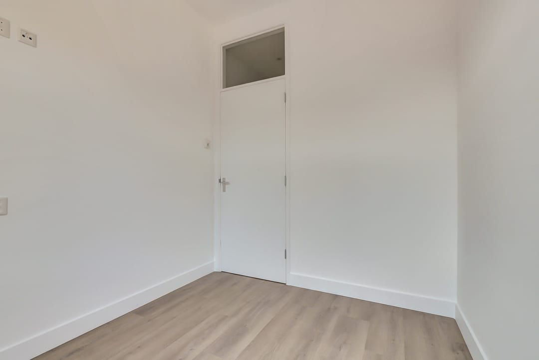 Photo 17 of Heelsumstraat 155