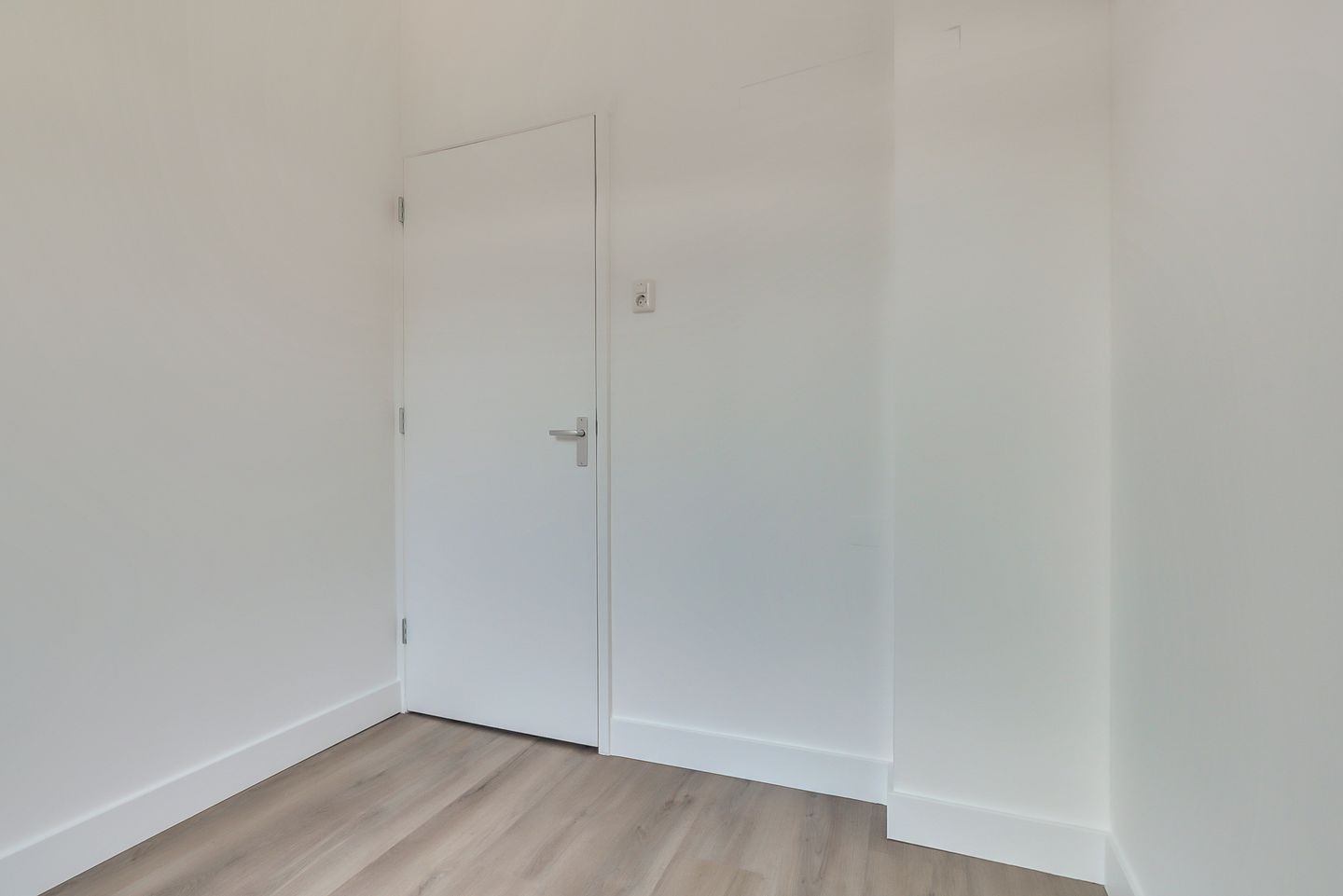 Photo 20 of Heelsumstraat 155