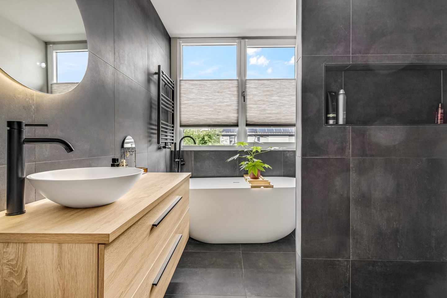 Photo 25 of Jan Lievensstraat 12