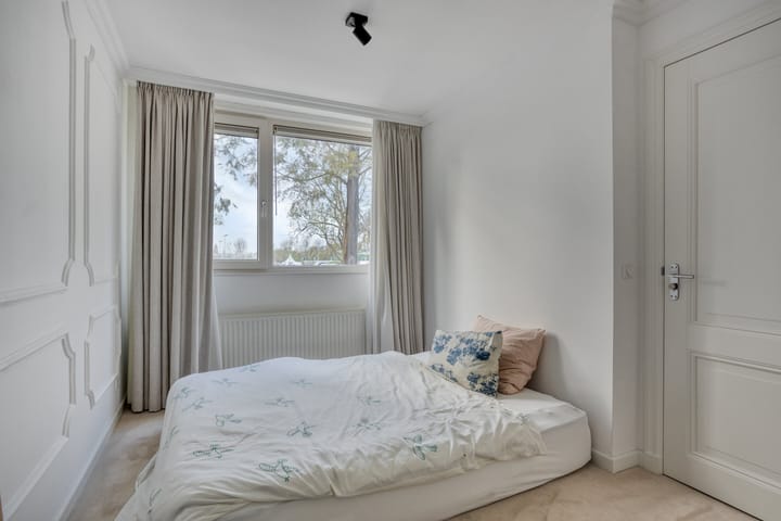 Foto 21 van P.J. Oudstraat 10