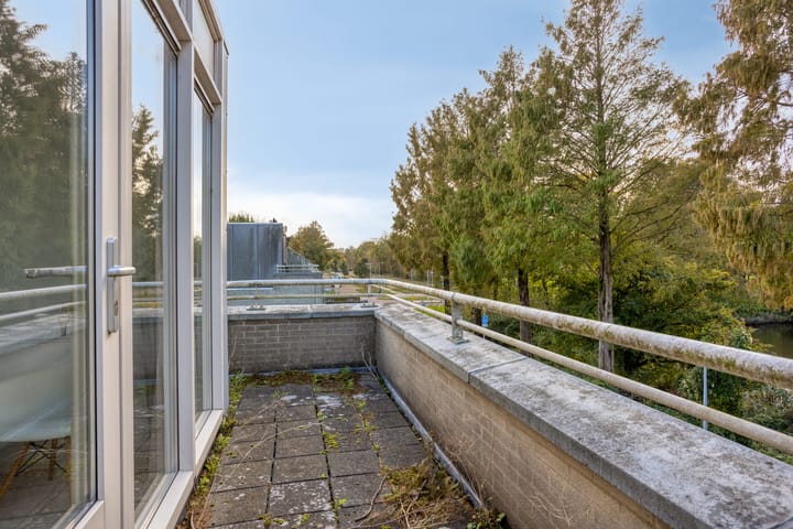 Foto 33 van P.J. Oudstraat 10