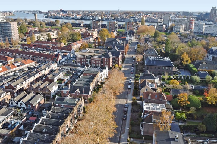 Foto 33 van Rotterdamseweg 107