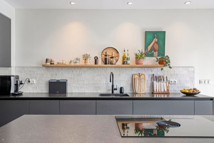 Photo 20 of Hoevelaan 8