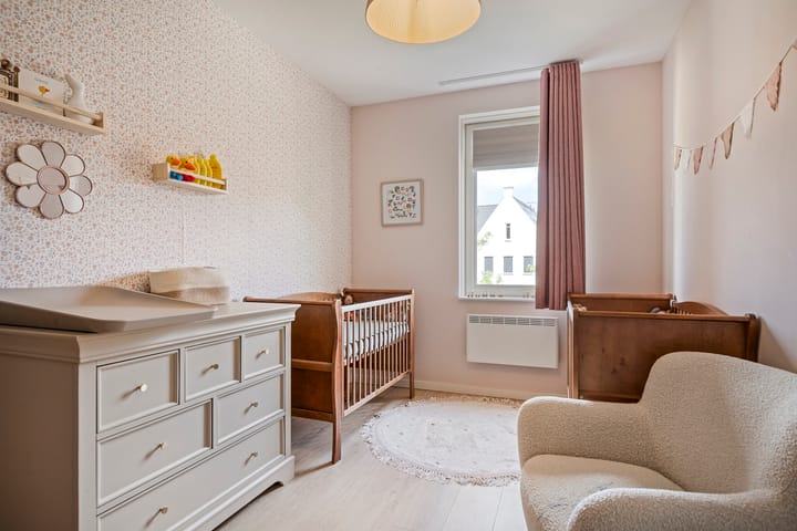 Photo 27 of Hoevelaan 8