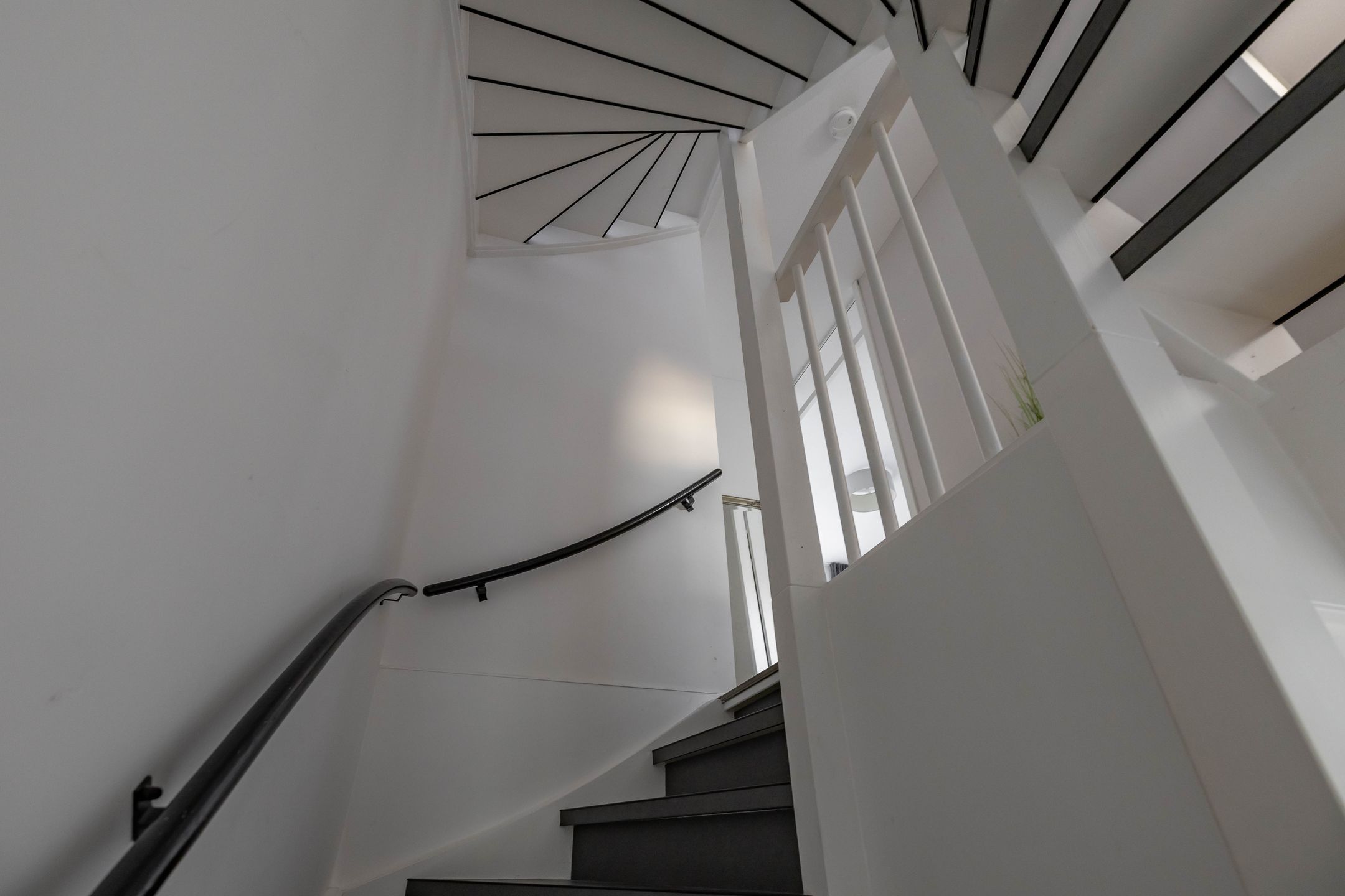 Foto 18 van Meeroeverslaan 298