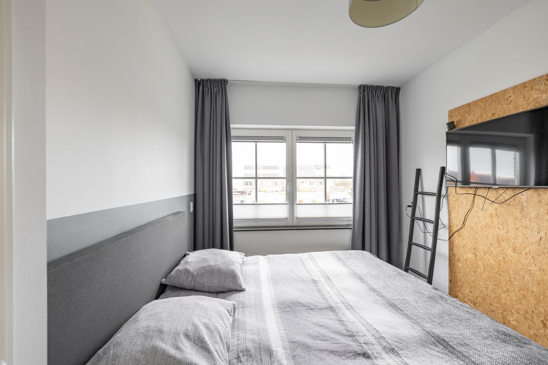 Foto 22 van Meeroeverslaan 298