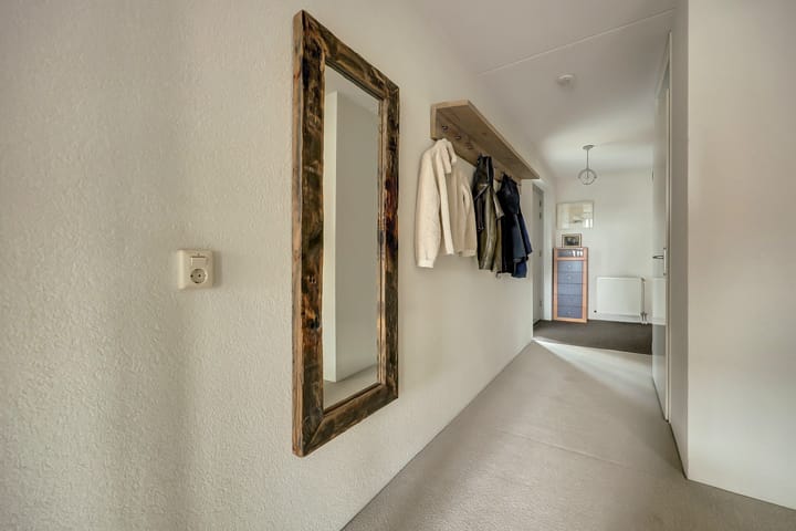 Foto 7 van Middeldijkerplein 40