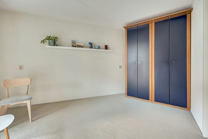 Foto 31 van Middeldijkerplein 40