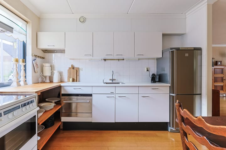 Photo 5 of Hoefsmid 17