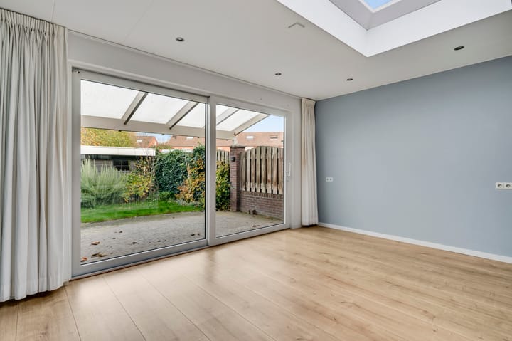 Photo 16 of Kruisstraat 32