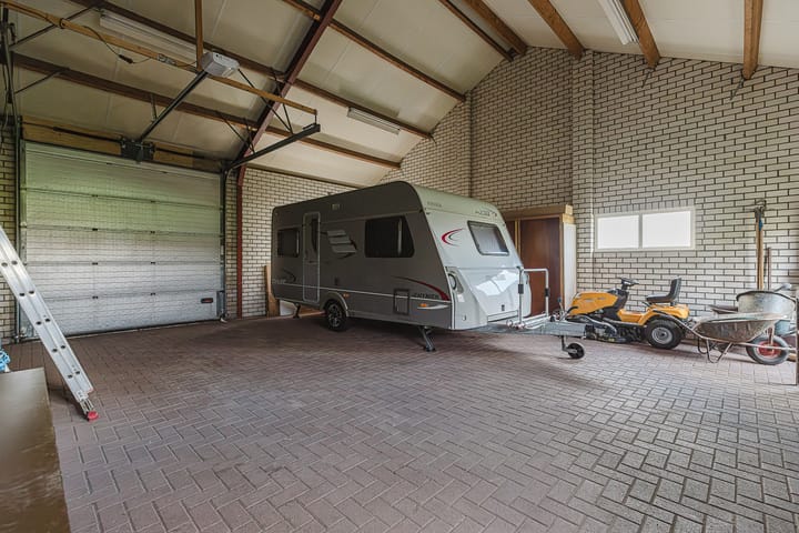 Photo 35 of Oekelsebaan 57