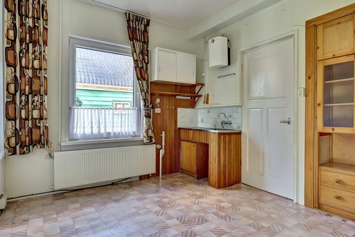 Photo 14 of Oostwouder Dorpsstraat 22