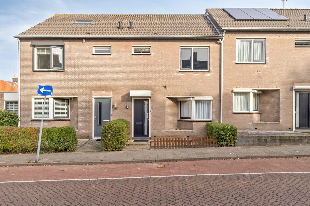 Foto 1 van Lobbekenstorenstraat 6