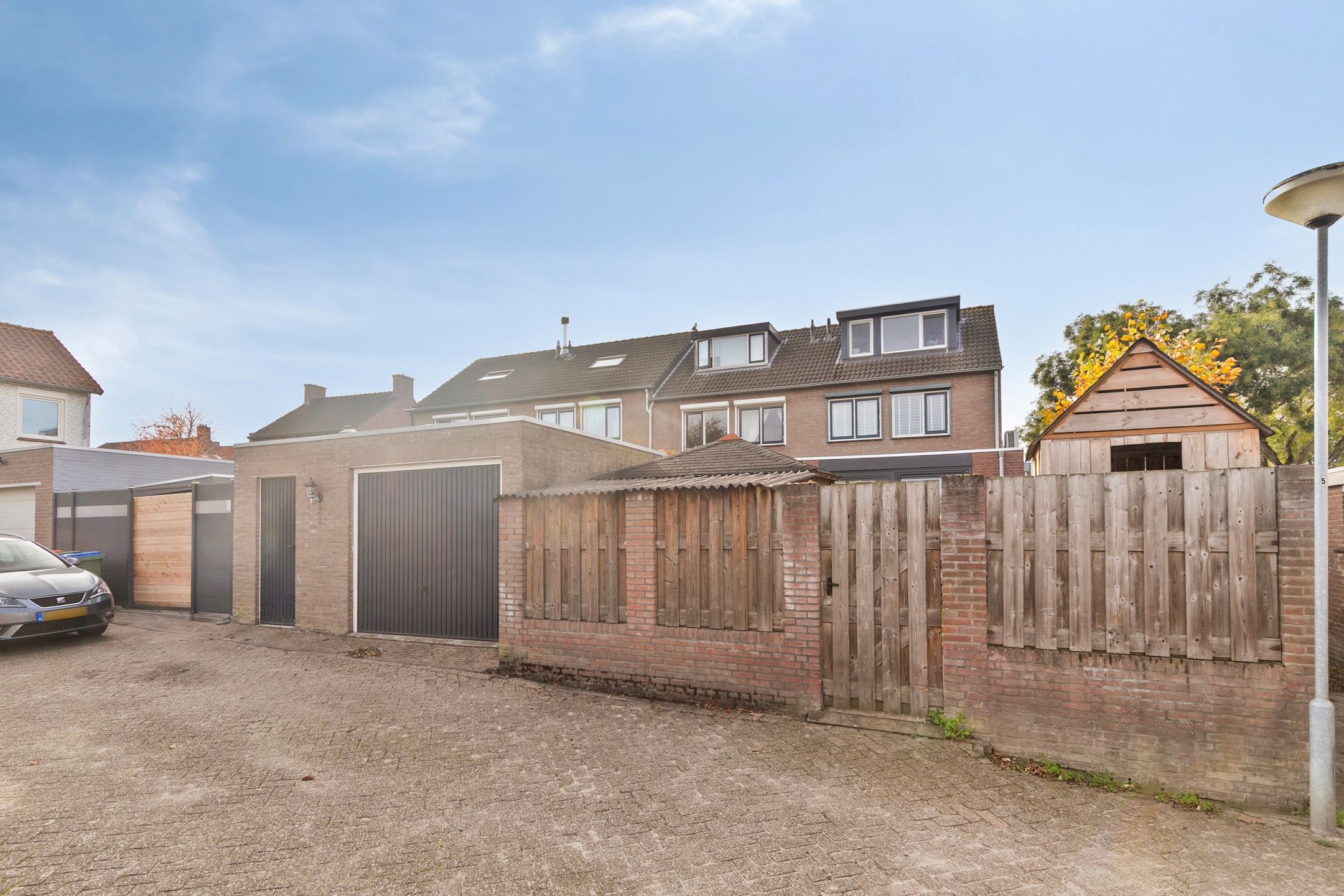 Foto 21 van Lobbekenstorenstraat 6