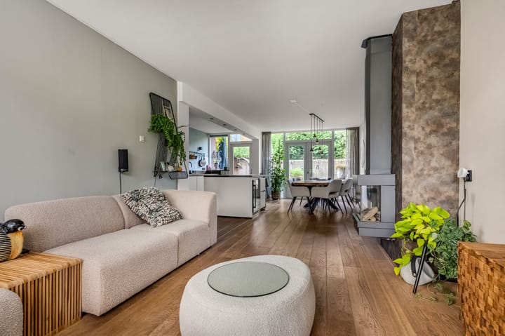 Photo 6 of Diepenbrocklaan 5