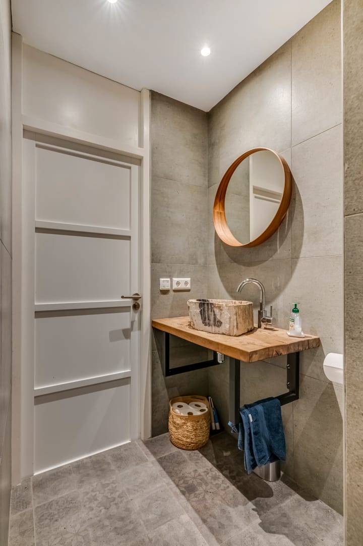 Photo 31 of Diepenbrocklaan 5