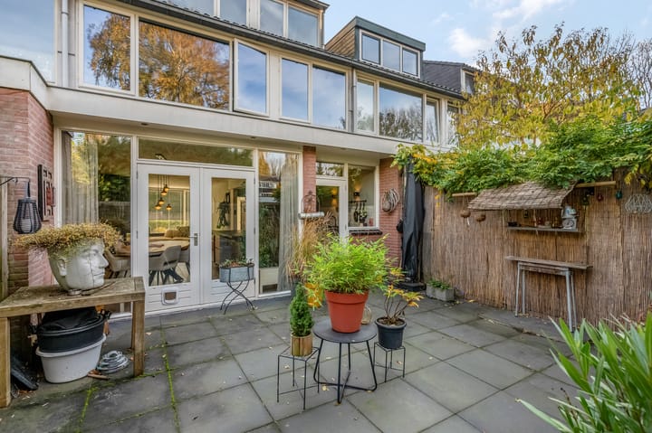 Photo 39 of Diepenbrocklaan 5