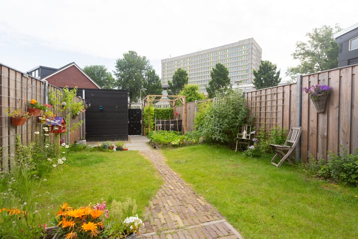 Foto 19 van Charlotte Jacobslaan 71