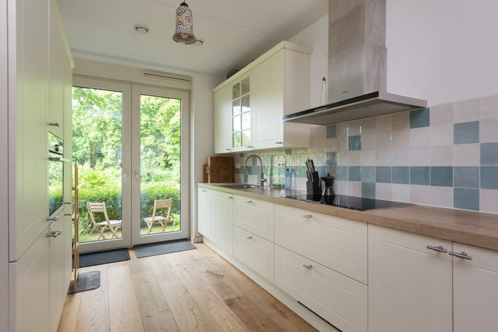 Foto 16 van Charlotte Jacobslaan 71