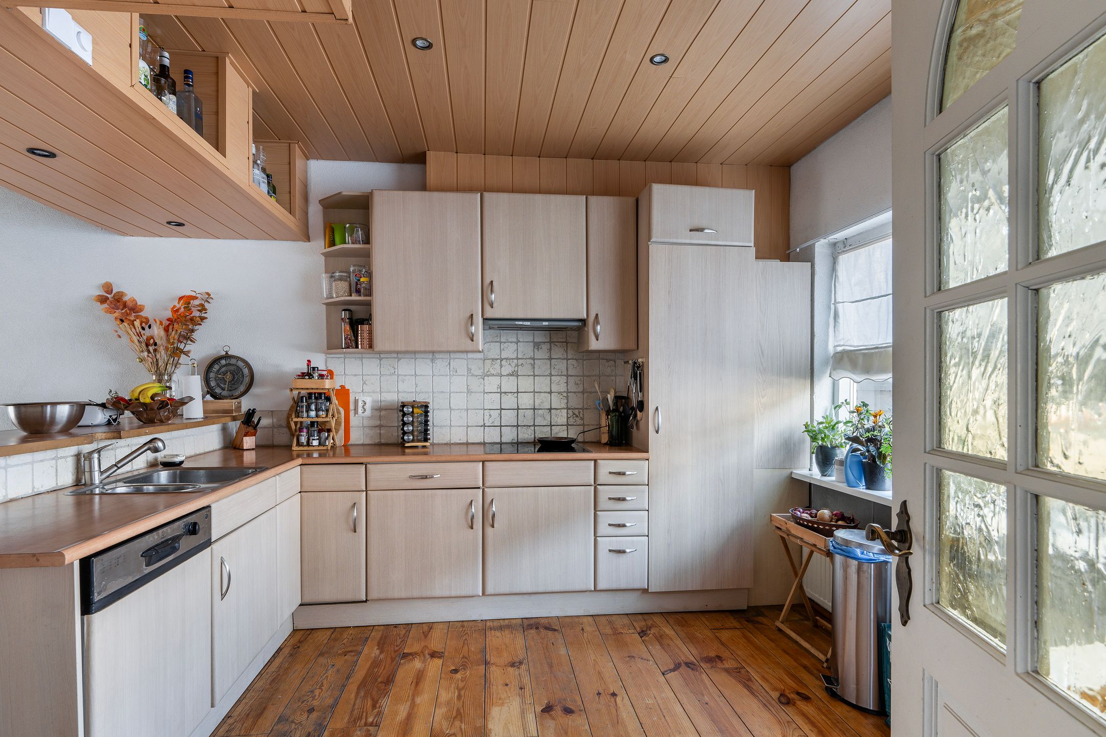 Photo 15 of Prins Hendrikstraat 248