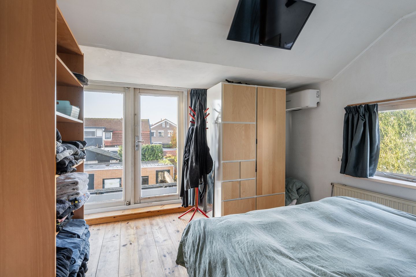 Photo 19 of Prins Hendrikstraat 248