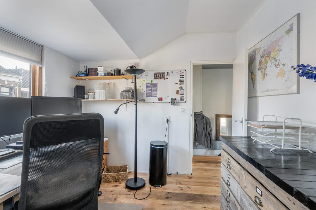 Photo 23 of Prins Hendrikstraat 248