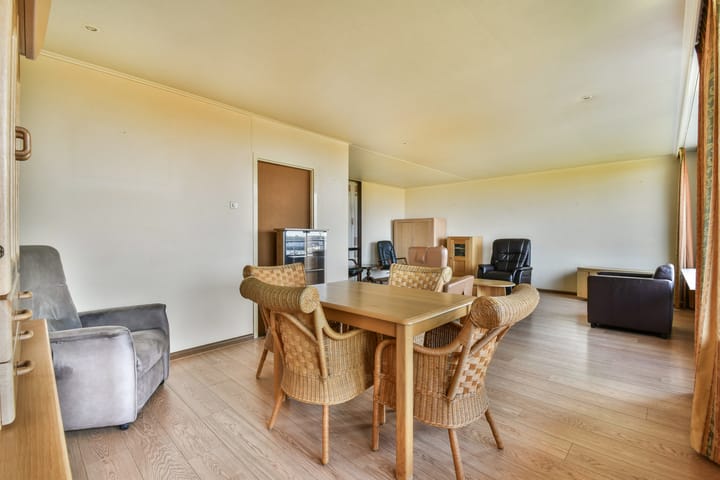 Photo 9 of Zernikelaan 664