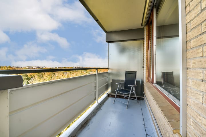 Photo 11 of Zernikelaan 664