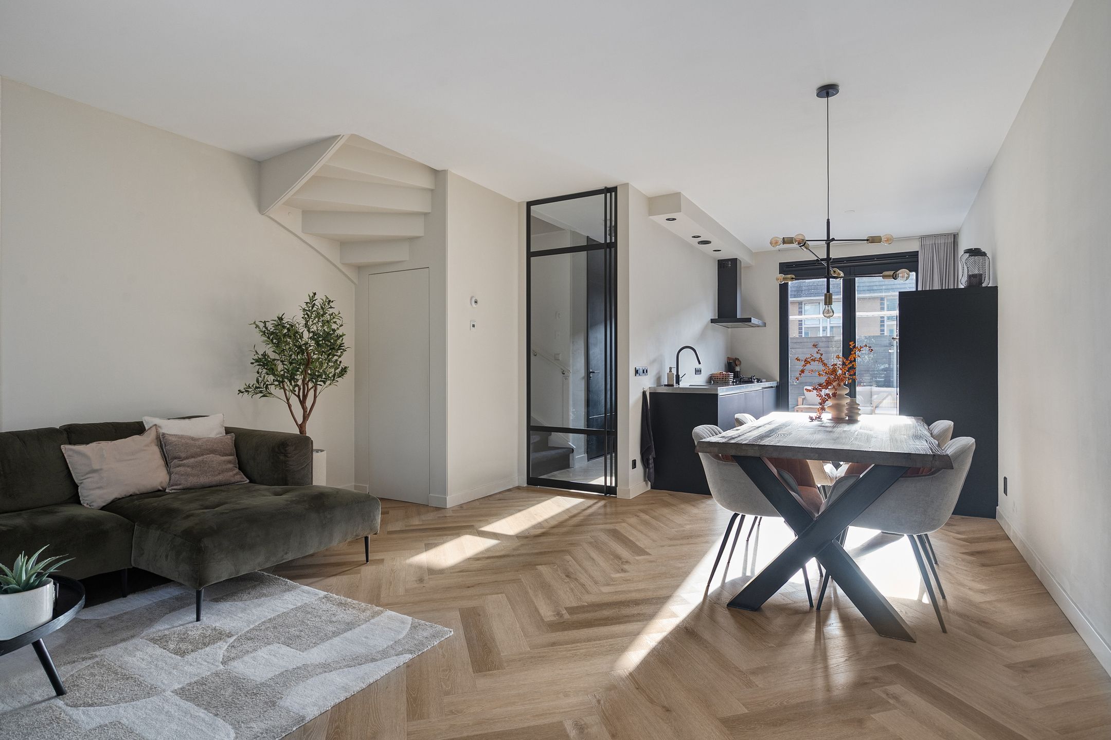 Foto 3 van Straat van Corsica 117