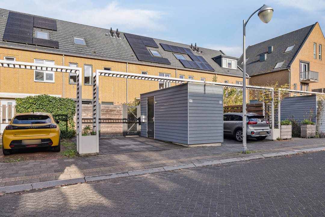 Foto 7 van Straat van Corsica 117