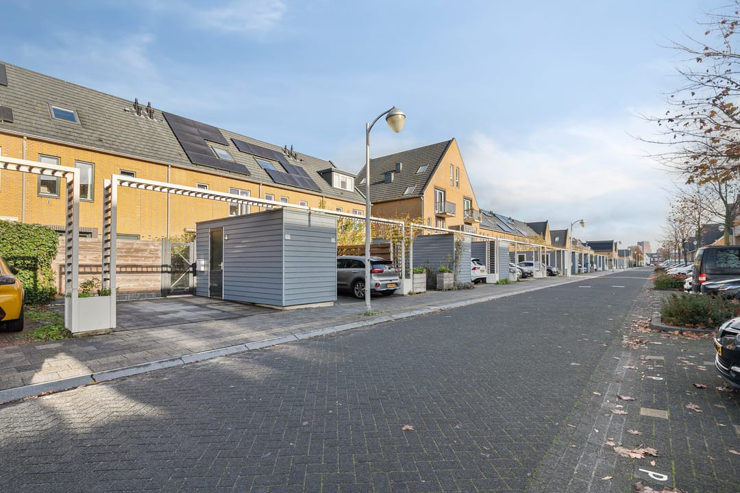 Foto 8 van Straat van Corsica 117