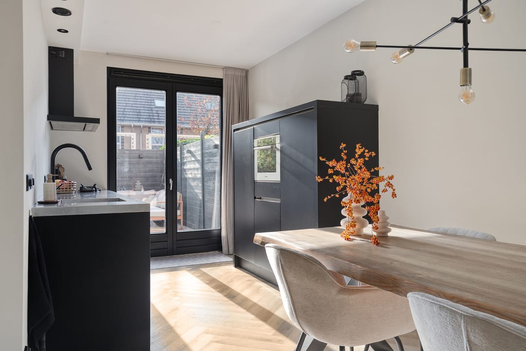 Foto 17 van Straat van Corsica 117