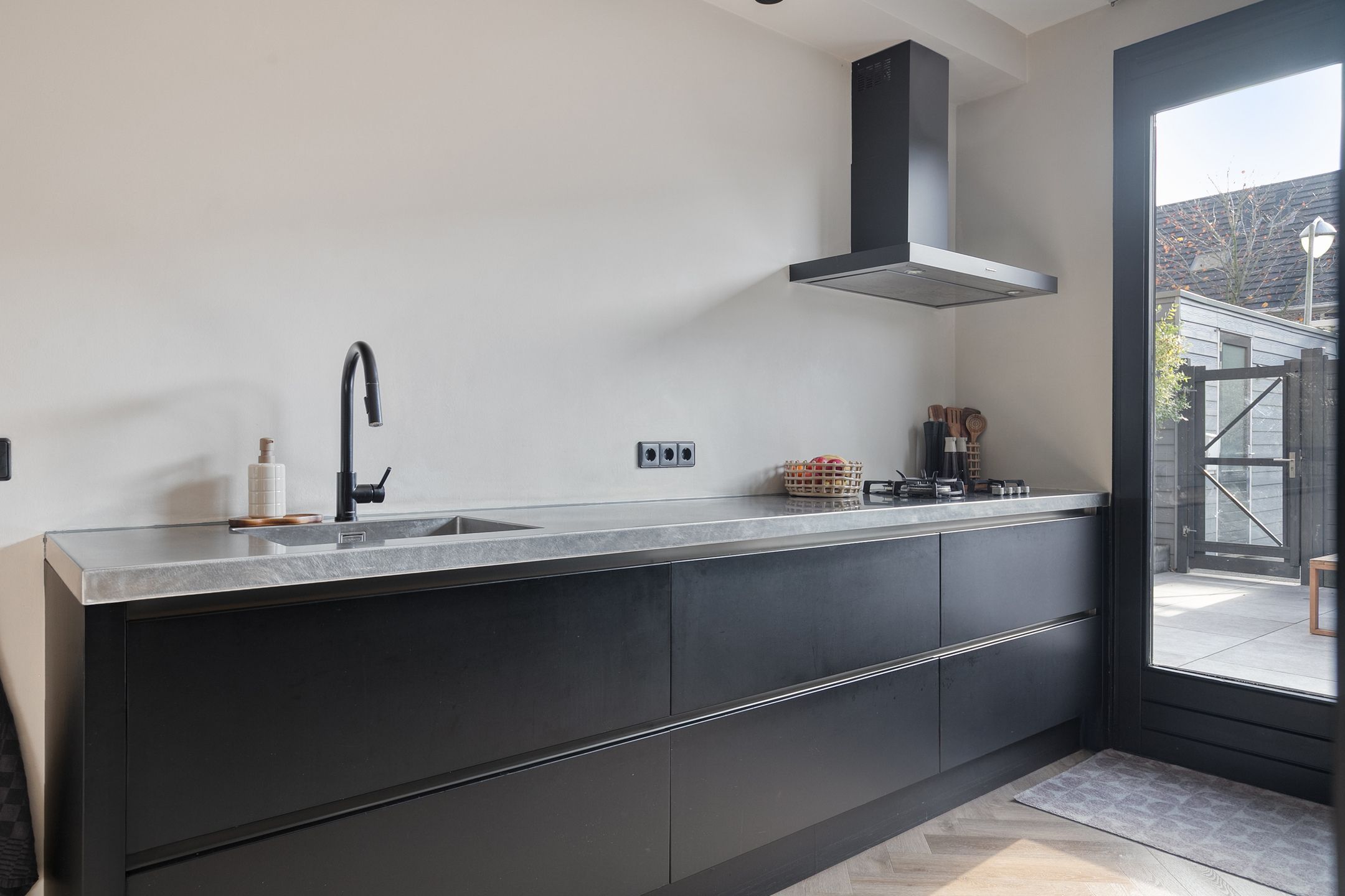 Foto 18 van Straat van Corsica 117