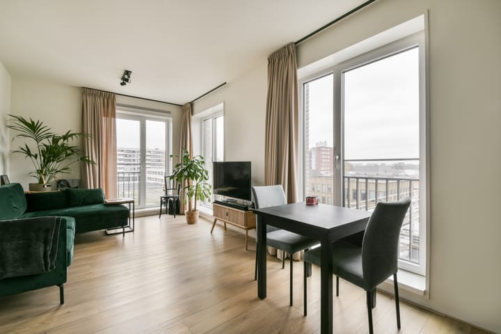 Foto 8 van Osdorpplein 976