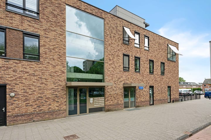 Photo 2 of Grote Geusplein 111