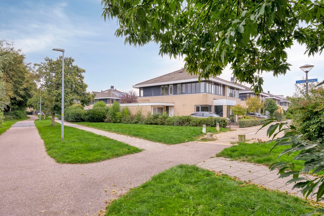 Foto 46 van Robert Stolzhof 241