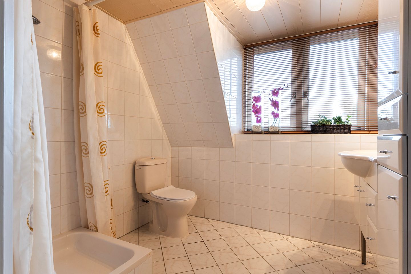 Foto 25 van Oosterlaan 46