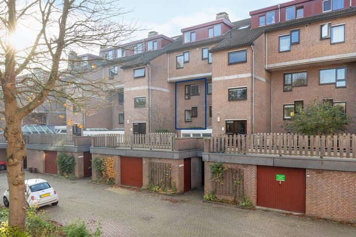 Photo 8 of Albert van Dalsumlaan 833