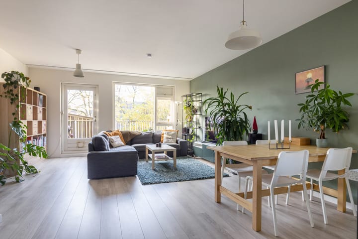 Photo 12 of Albert van Dalsumlaan 833