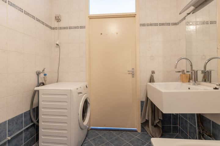 Photo 34 of Albert van Dalsumlaan 833